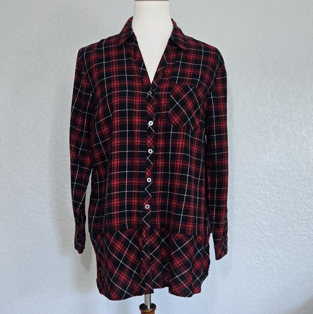 J.Jill button down plaid long sleeves shirt